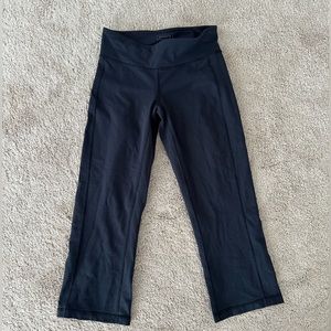 Athleta cropped leggings size xxs - black